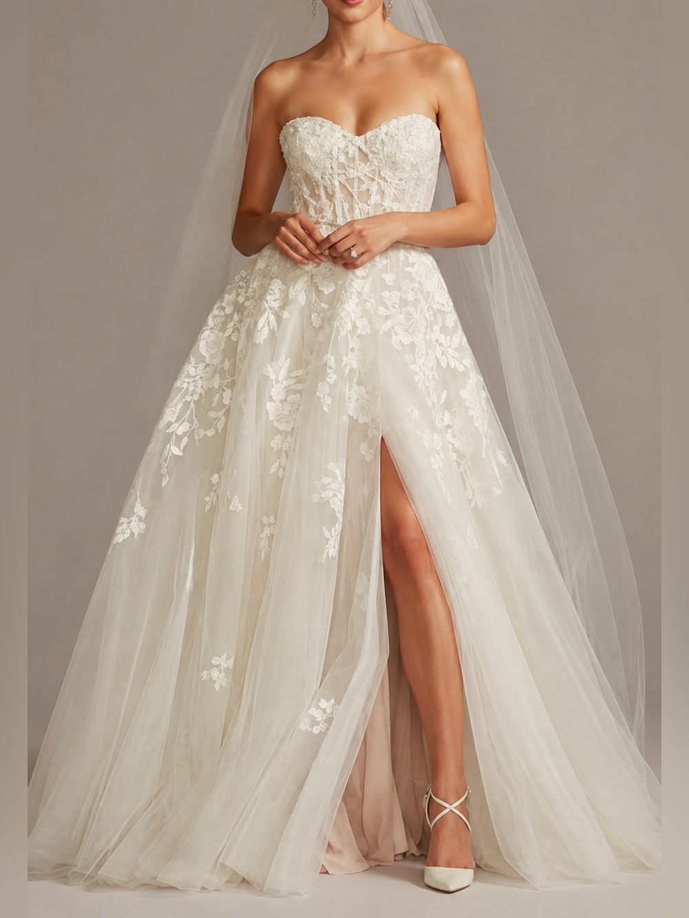 NWT David’s Bridal Galina Signature Floral Tulle Wedding Dress (Style SWG834) 12
